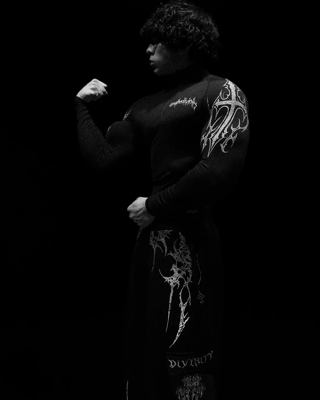 BREATHEDIVINITY Zipper Half